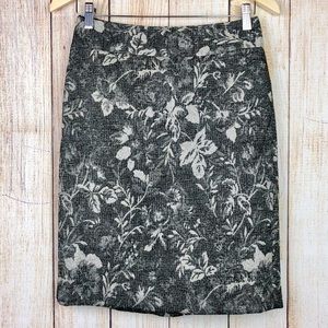 Ann Taylor I Pencil Skirt